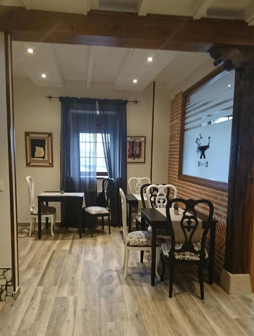 Hotel Rural El Yunque Santibanez de la Pena Zewnętrze zdjęcie